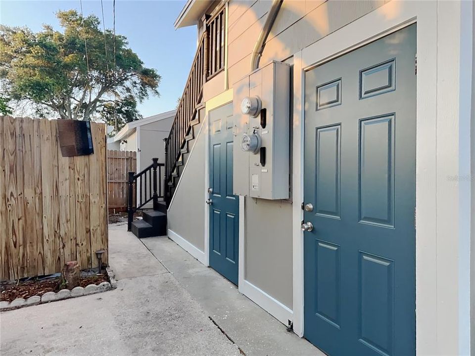 Active With Contract: $1,740 (1 beds, 1 baths, 540 Square Feet)