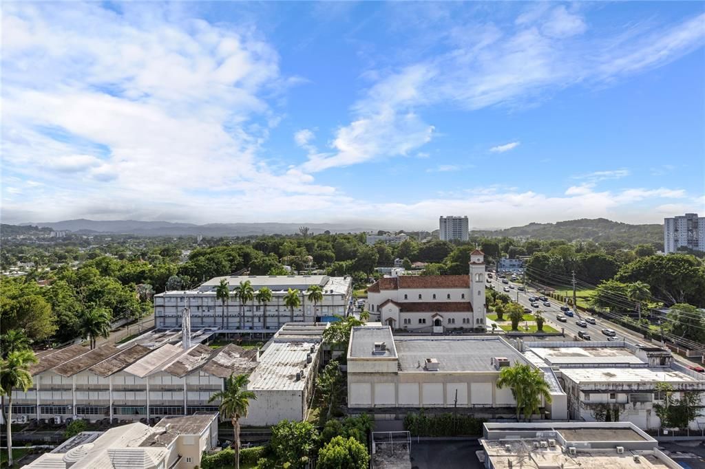 En Venta: $1,295,000 (3 camas, 2 baños, 2107 Pies cuadrados)