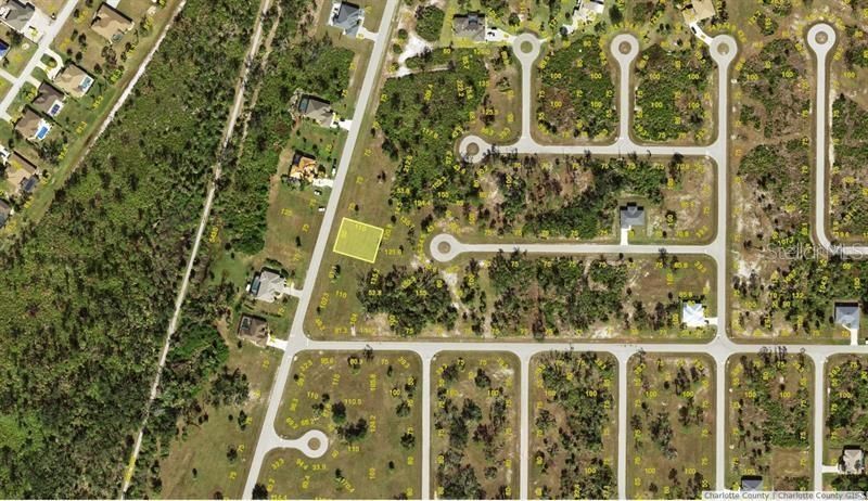 For Sale: $28,000 (0.23 acres)