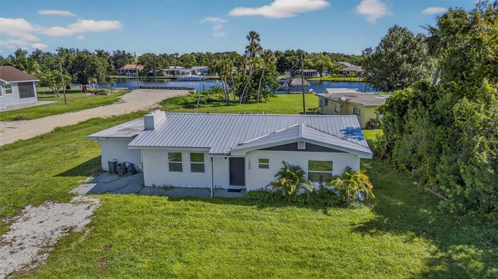 For Sale: $249,000 (3 beds, 2 baths, 1409 Square Feet)