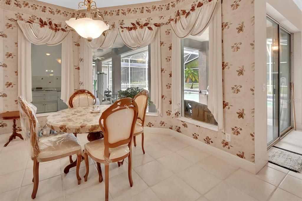 En Venta: $875,000 (4 camas, 3 baños, 3352 Pies cuadrados)