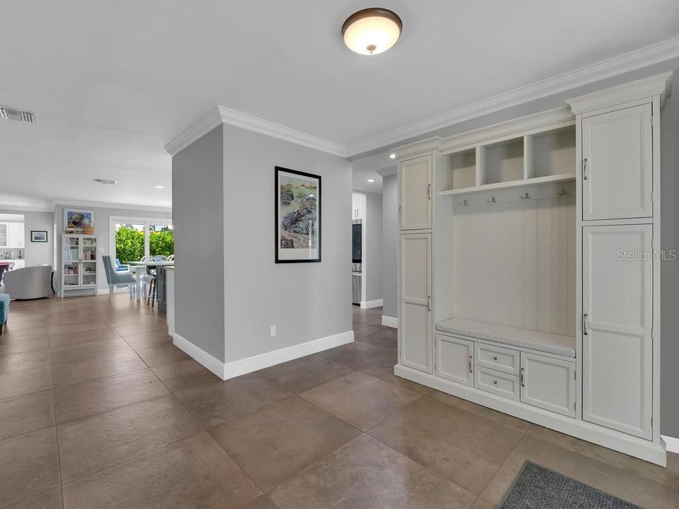 На продажу: $1,075,000 (5 спален, 4 ванн, 4048 Квадратных фут)