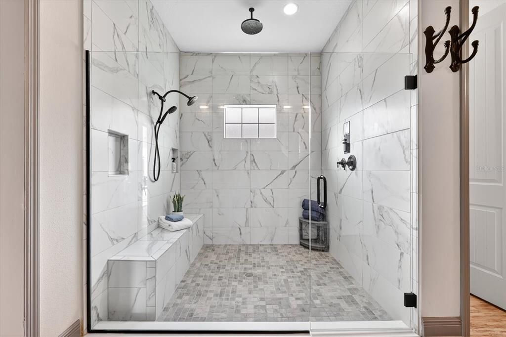 Active With Contract: $699,000 (3 beds, 3 baths, 2541 Square Feet)