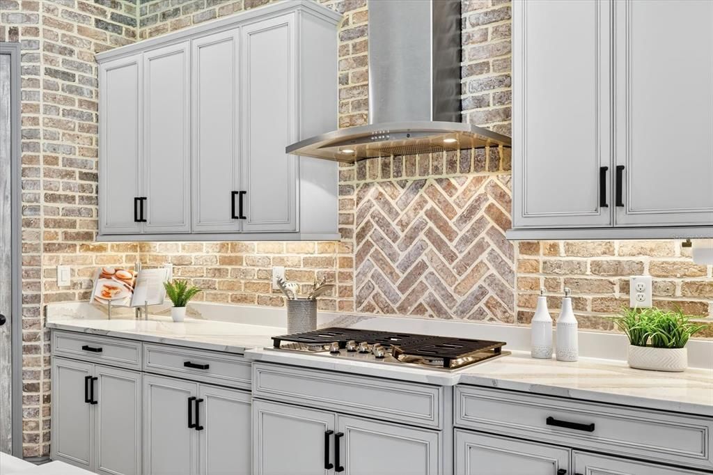 Active With Contract: $699,000 (3 beds, 3 baths, 2541 Square Feet)