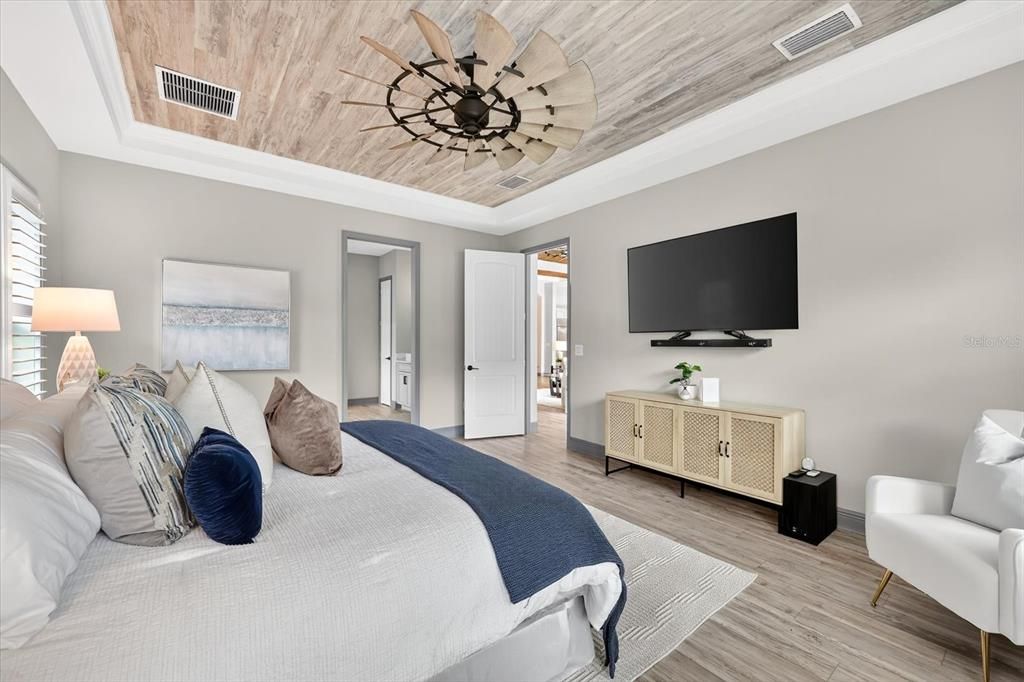 Active With Contract: $699,000 (3 beds, 3 baths, 2541 Square Feet)