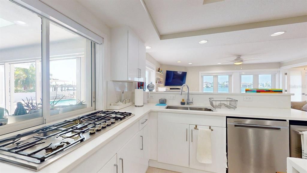 En Renta: $8,750 (4 camas, 3 baños, 2622 Pies cuadrados)