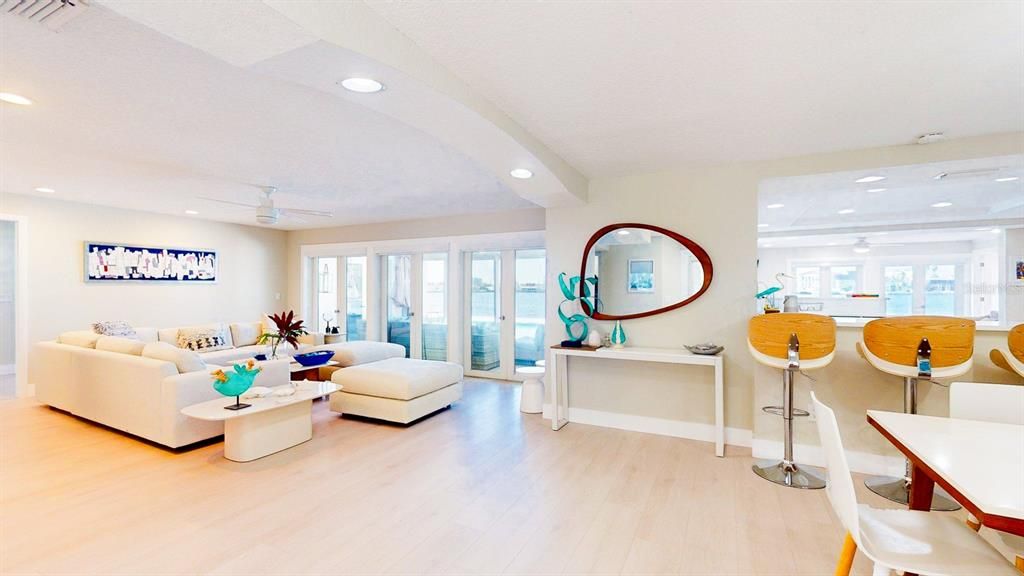 En Renta: $8,750 (4 camas, 3 baños, 2622 Pies cuadrados)