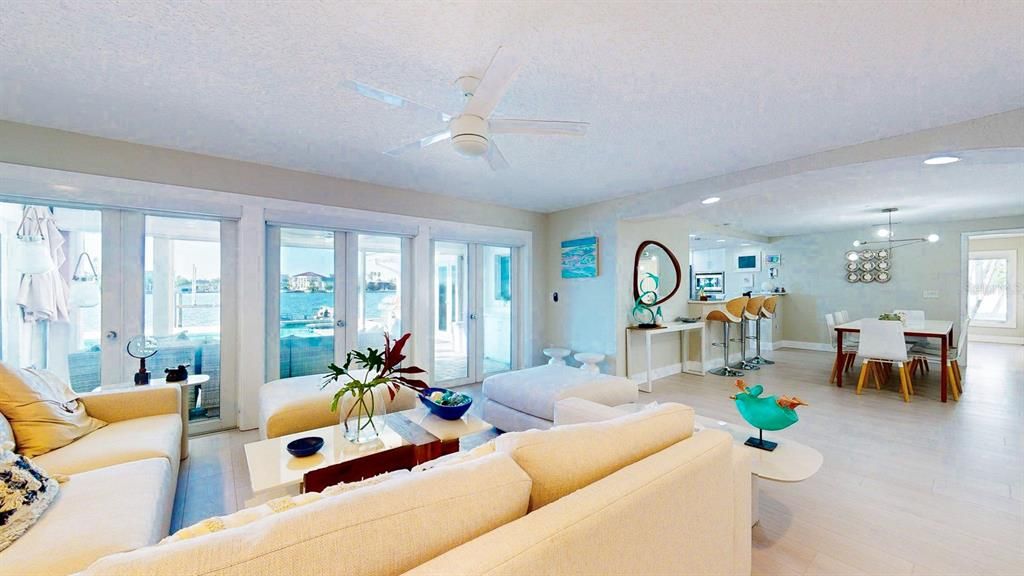 En Renta: $8,750 (4 camas, 3 baños, 2622 Pies cuadrados)