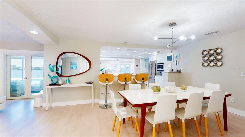 En Renta: $8,750 (4 camas, 3 baños, 2622 Pies cuadrados)