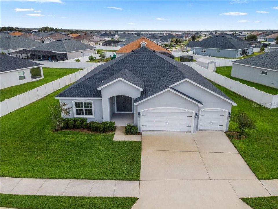 出租: $2,899 (5 贝兹, 3 浴室, 2640 平方英尺)