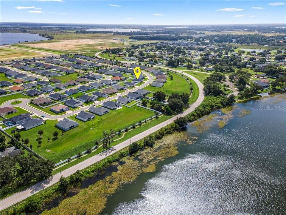 出租: $2,899 (5 贝兹, 3 浴室, 2640 平方英尺)