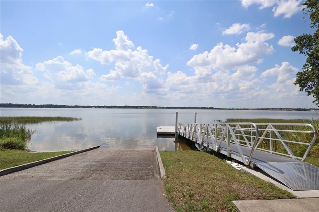 出租: $2,899 (5 贝兹, 3 浴室, 2640 平方英尺)