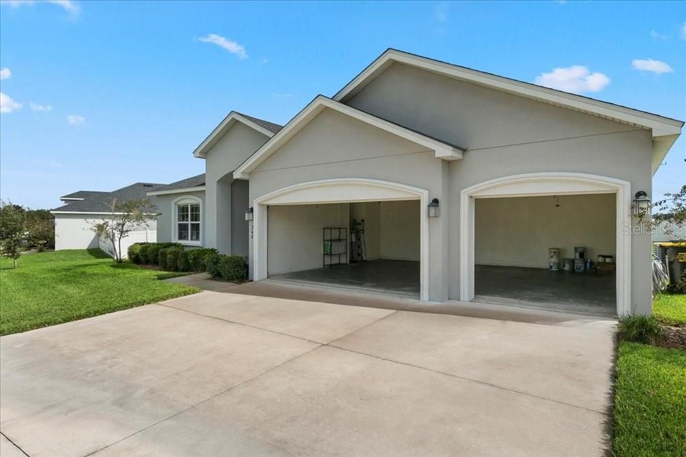 出租: $2,899 (5 贝兹, 3 浴室, 2640 平方英尺)