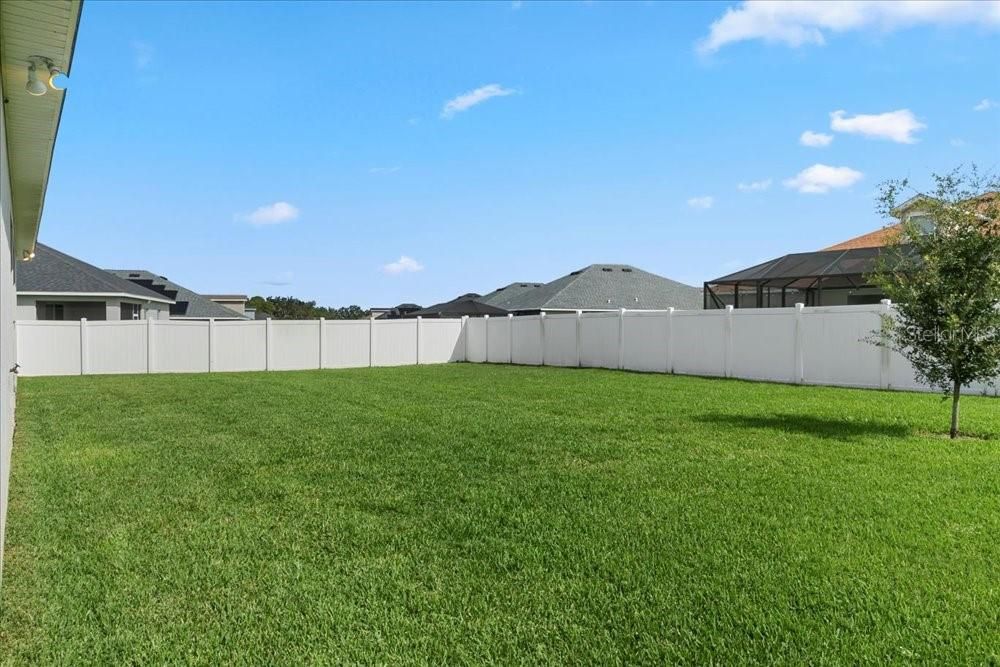 出租: $2,899 (5 贝兹, 3 浴室, 2640 平方英尺)