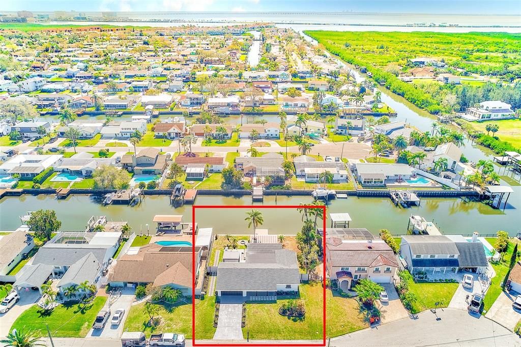 Под контрактом: $650,000 (3 спален, 2 ванн, 1839 Квадратных фут)