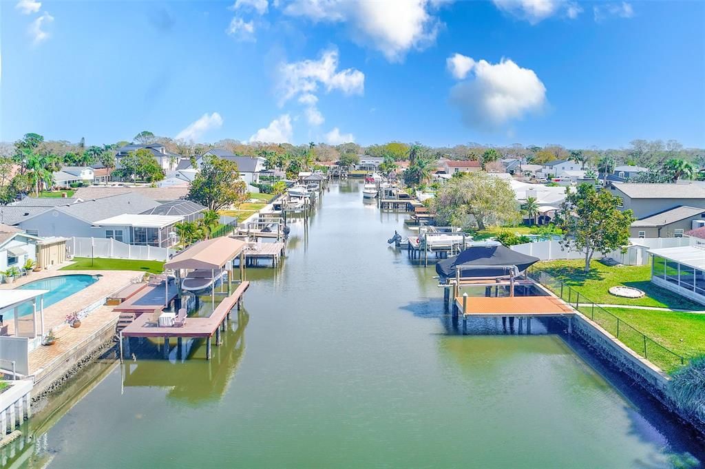 Под контрактом: $650,000 (3 спален, 2 ванн, 1839 Квадратных фут)