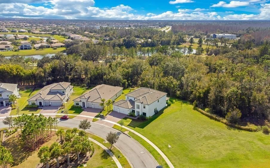 En Venta: $699,900 (5 camas, 3 baños, 4109 Pies cuadrados)