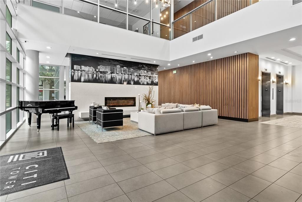 For Rent: $1,950 (1 beds, 1 baths, 749 Square Feet)