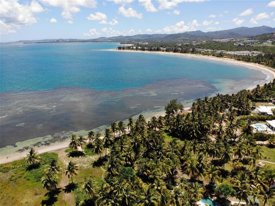 На продажу: $850,000 (0.25 acres)