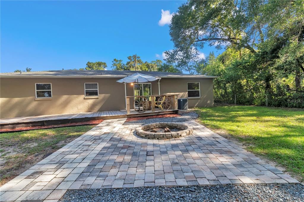 En Renta: $1,750 (3 camas, 2 baños, 1404 Pies cuadrados)