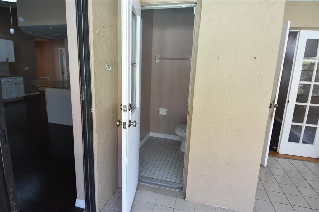 На продажу: $375,000 (3 спален, 2 ванн, 1969 Квадратных фут)