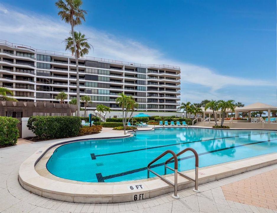 For Sale: $1,799,000 (3 beds, 3 baths, 2375 Square Feet)