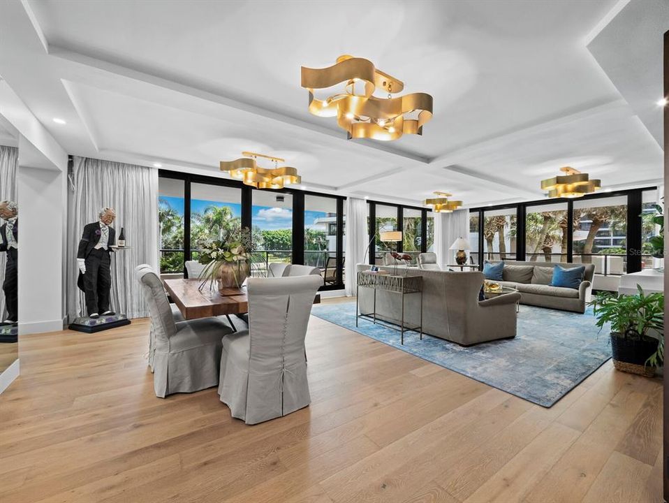 For Sale: $1,799,000 (3 beds, 3 baths, 2375 Square Feet)