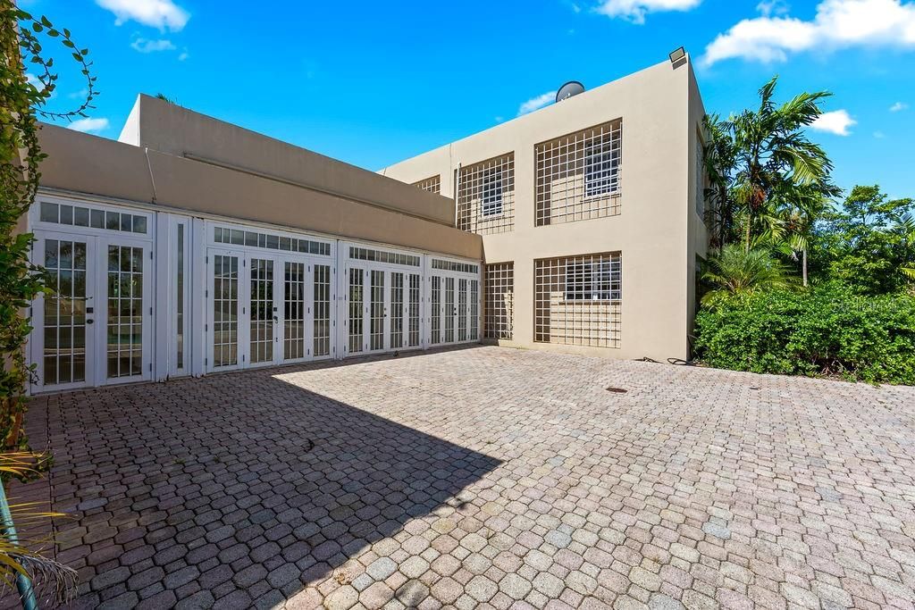 En Venta: $1,600,000 (4 camas, 4 baños, 4202 Pies cuadrados)