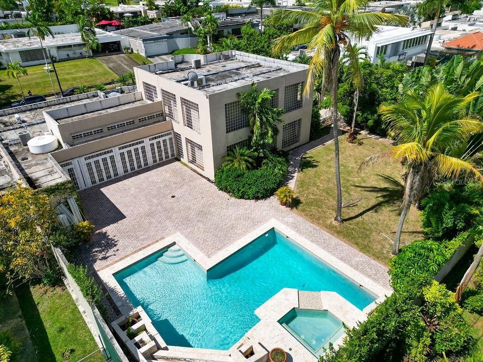 En Venta: $1,600,000 (4 camas, 4 baños, 4202 Pies cuadrados)