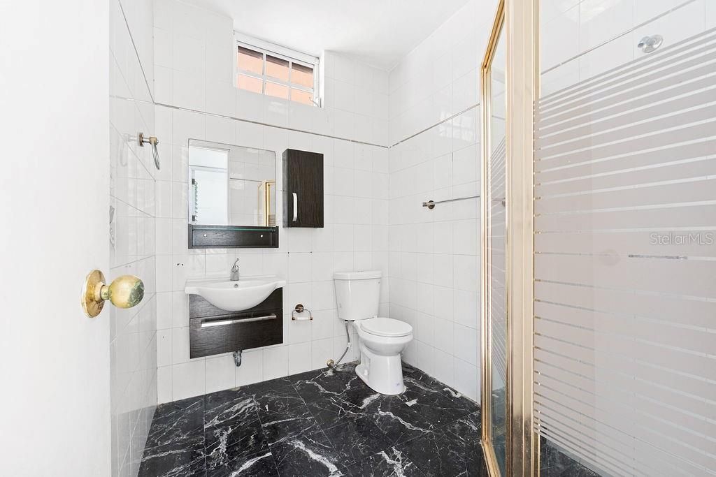 En Venta: $1,600,000 (4 camas, 4 baños, 4202 Pies cuadrados)