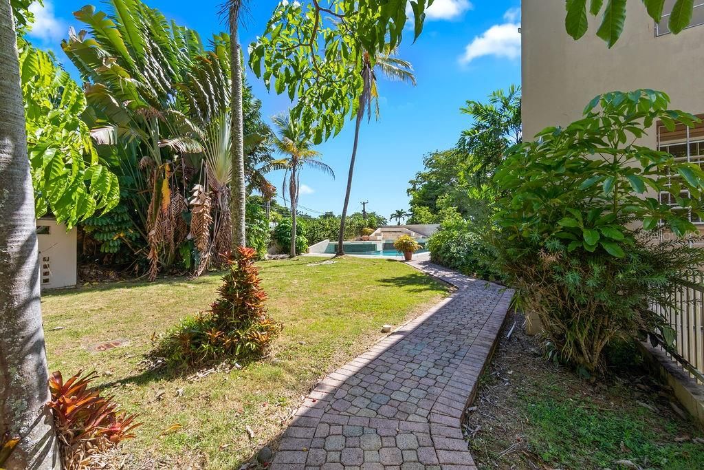 En Venta: $1,600,000 (4 camas, 4 baños, 4202 Pies cuadrados)