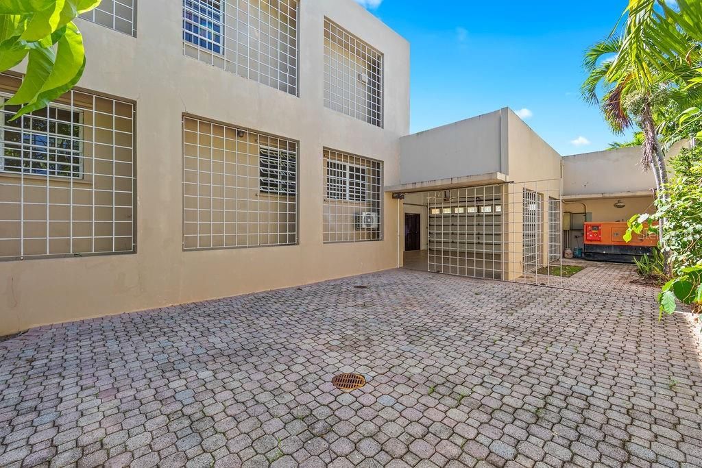 En Venta: $1,600,000 (4 camas, 4 baños, 4202 Pies cuadrados)