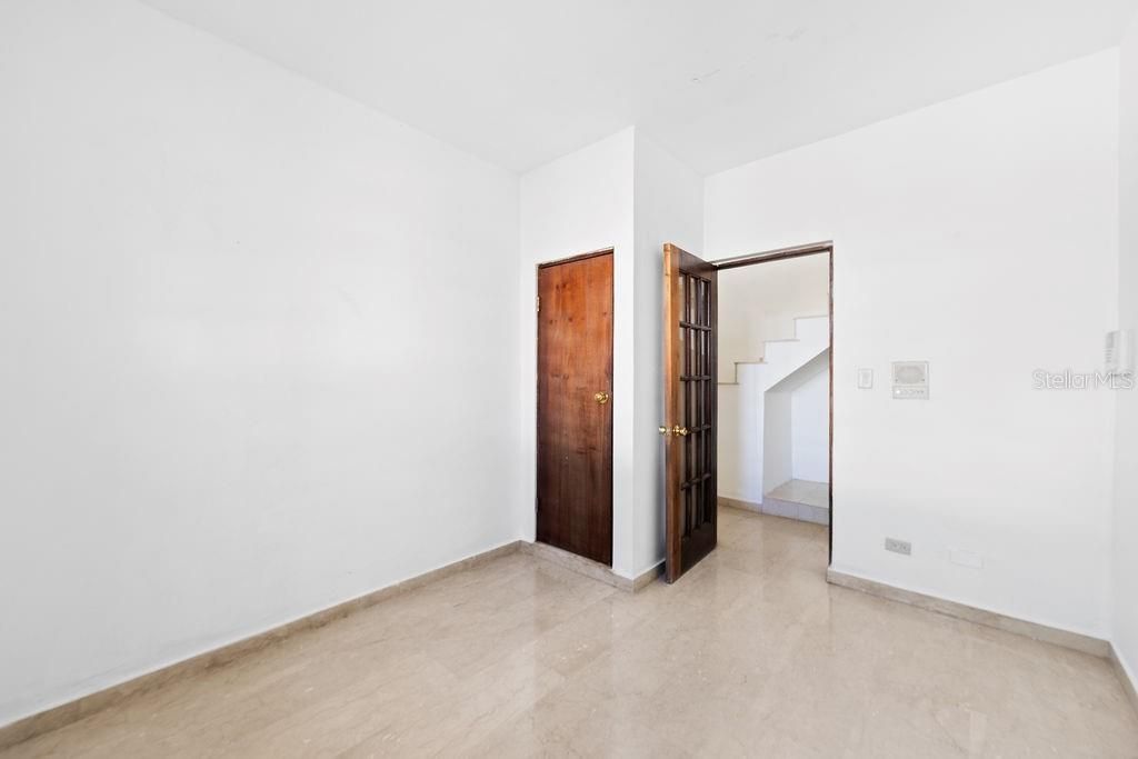 En Venta: $1,600,000 (4 camas, 4 baños, 4202 Pies cuadrados)