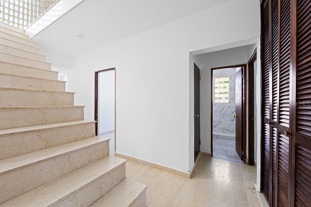 En Venta: $1,600,000 (4 camas, 4 baños, 4202 Pies cuadrados)