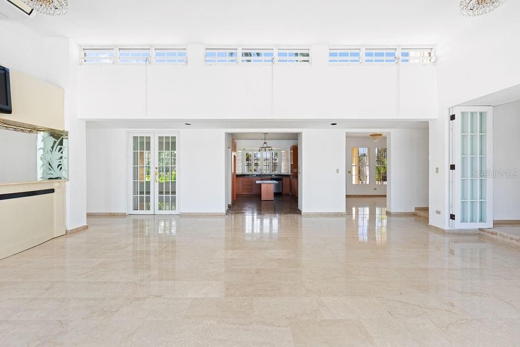 En Venta: $1,600,000 (4 camas, 4 baños, 4202 Pies cuadrados)