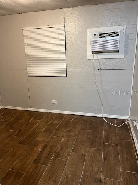 For Sale: $110,000 (2 beds, 0 baths, 672 Square Feet)