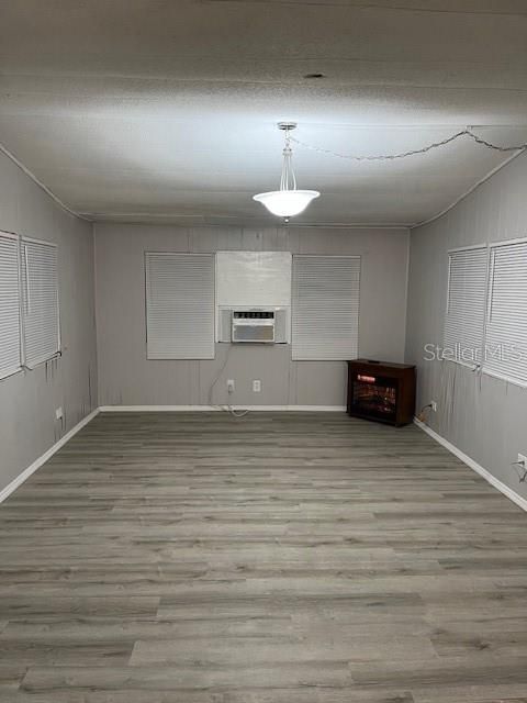 For Sale: $110,000 (2 beds, 0 baths, 672 Square Feet)