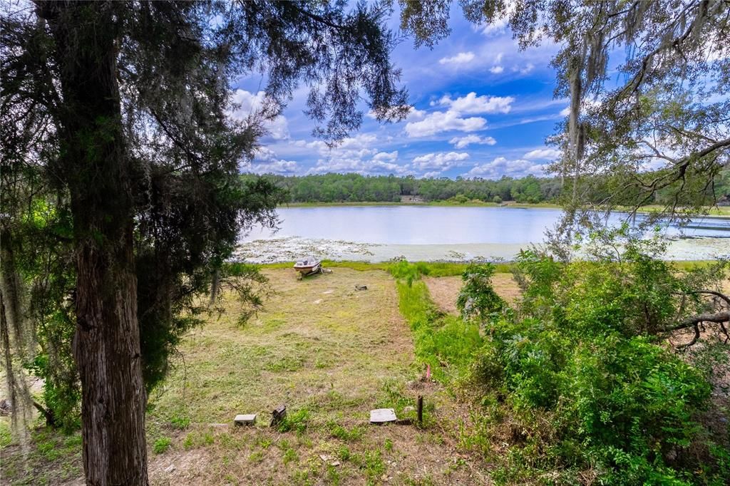 For Sale: $110,000 (2 beds, 0 baths, 672 Square Feet)