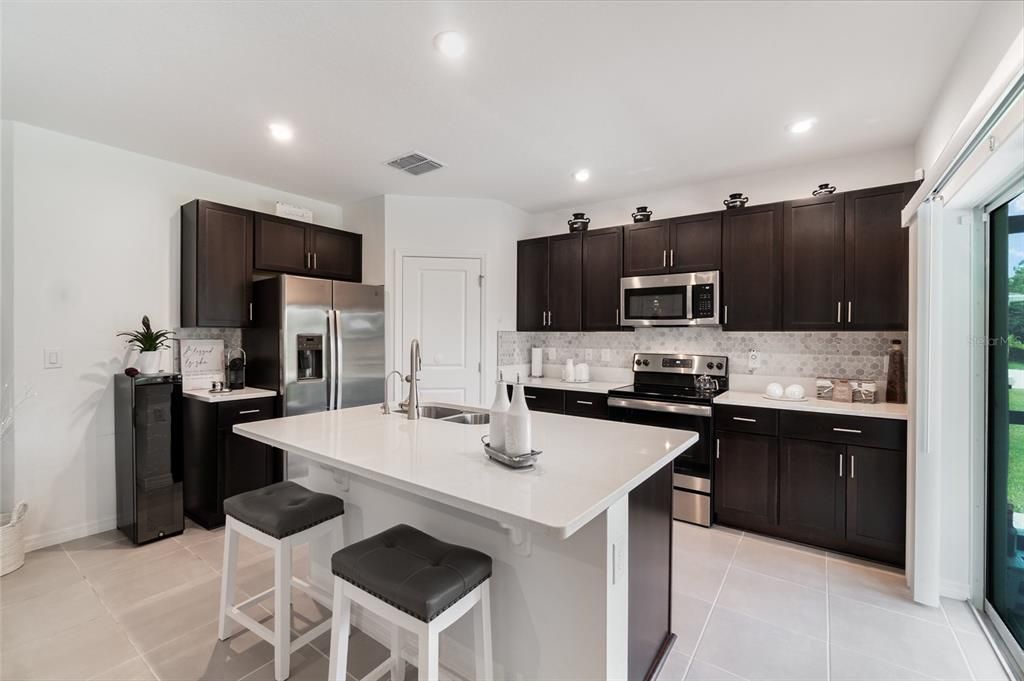 待售: $415,000 (3 贝兹, 2 浴室, 1490 平方英尺)