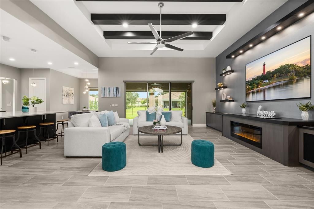 合同活跃: $1,295,000 (4 贝兹, 3 浴室, 3364 平方英尺)