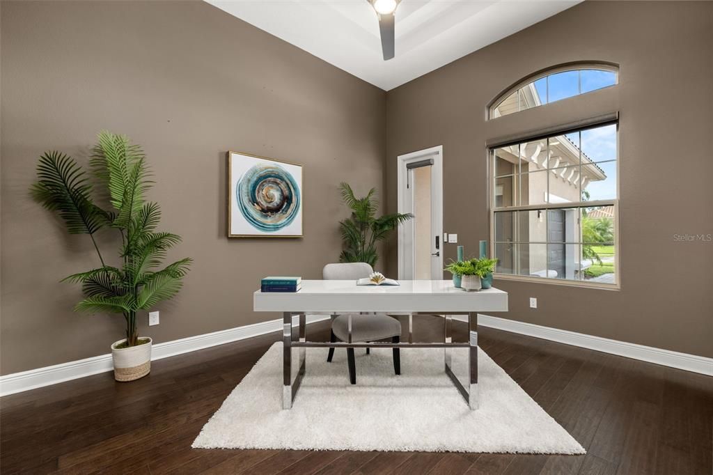 合同活跃: $1,295,000 (4 贝兹, 3 浴室, 3364 平方英尺)