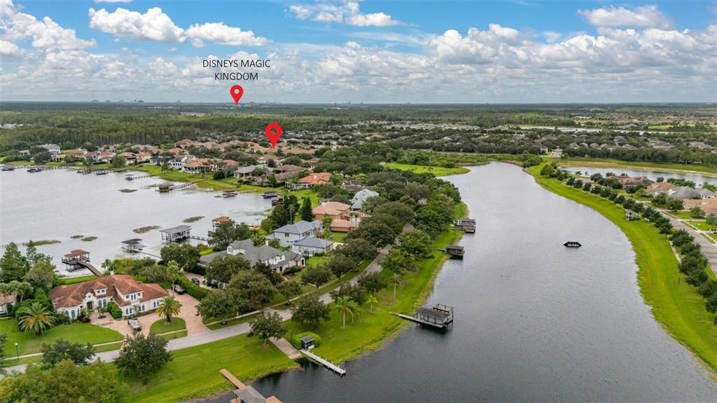 合同活跃: $1,295,000 (4 贝兹, 3 浴室, 3364 平方英尺)