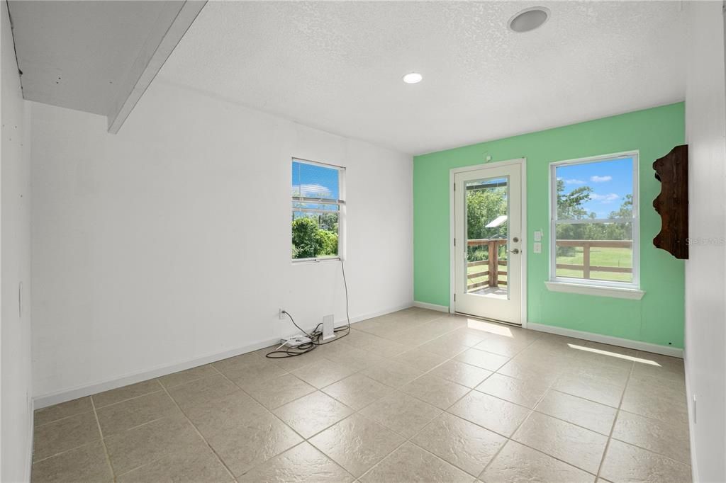 En Venta: $650,000 (3 camas, 1 baños, 1056 Pies cuadrados)