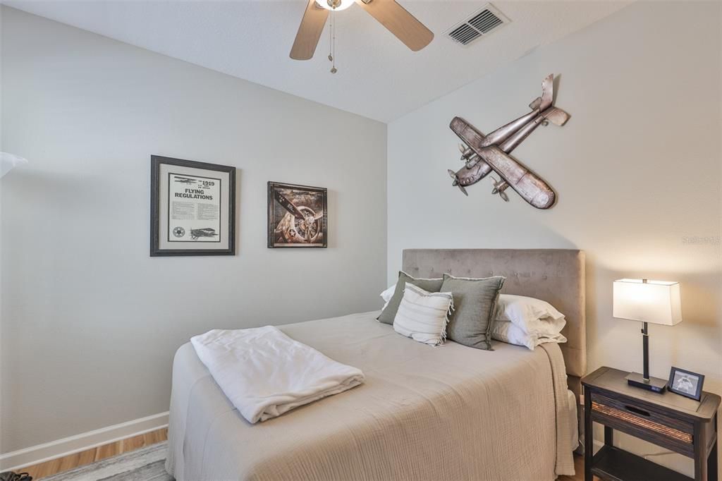 На продажу: $427,000 (4 спален, 3 ванн, 2057 Квадратных фут)