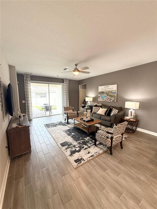 На продажу: $535,000 (4 спален, 3 ванн, 2133 Квадратных фут)