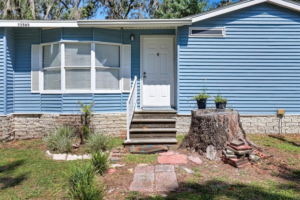 For Sale: $225,000 (3 beds, 2 baths, 1501 Square Feet)