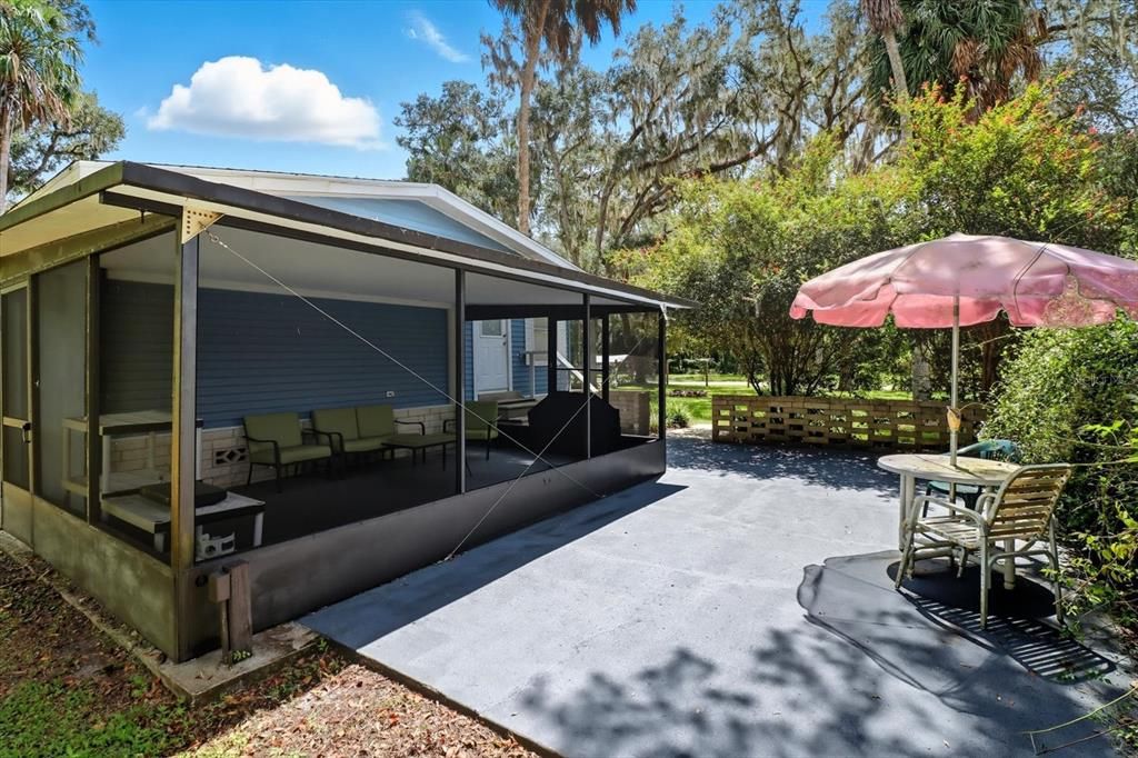 For Sale: $225,000 (3 beds, 2 baths, 1501 Square Feet)