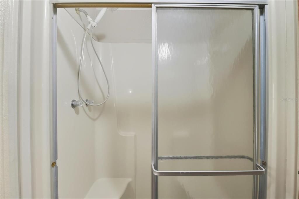 For Sale: $225,000 (3 beds, 2 baths, 1501 Square Feet)