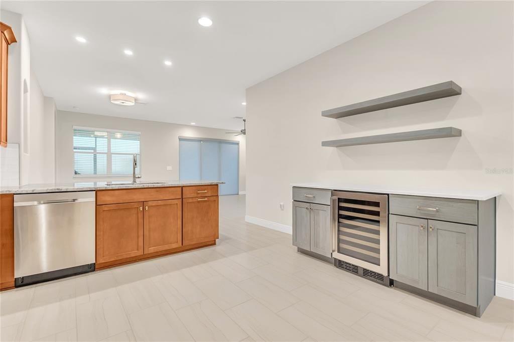 En Venta: $485,000 (3 camas, 2 baños, 1656 Pies cuadrados)