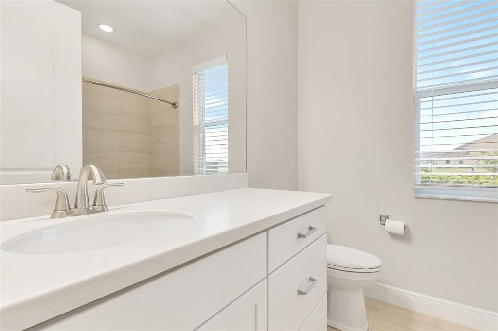 En Venta: $485,000 (3 camas, 2 baños, 1656 Pies cuadrados)